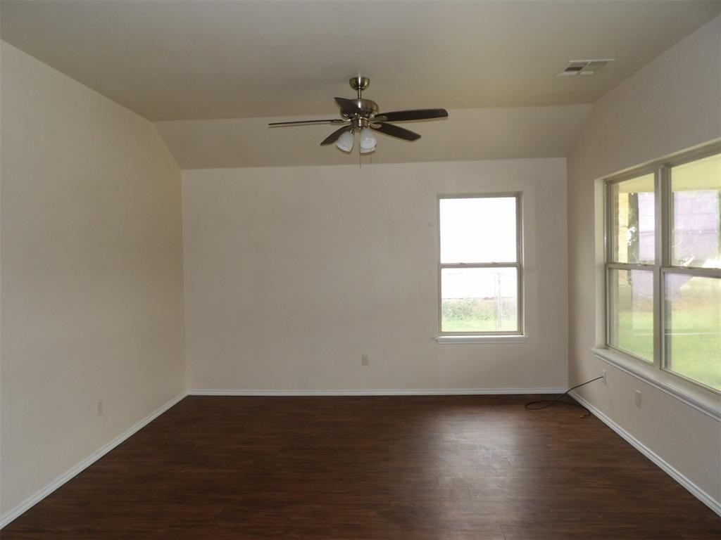 804 N Evans Ave - Photo 2 of 12