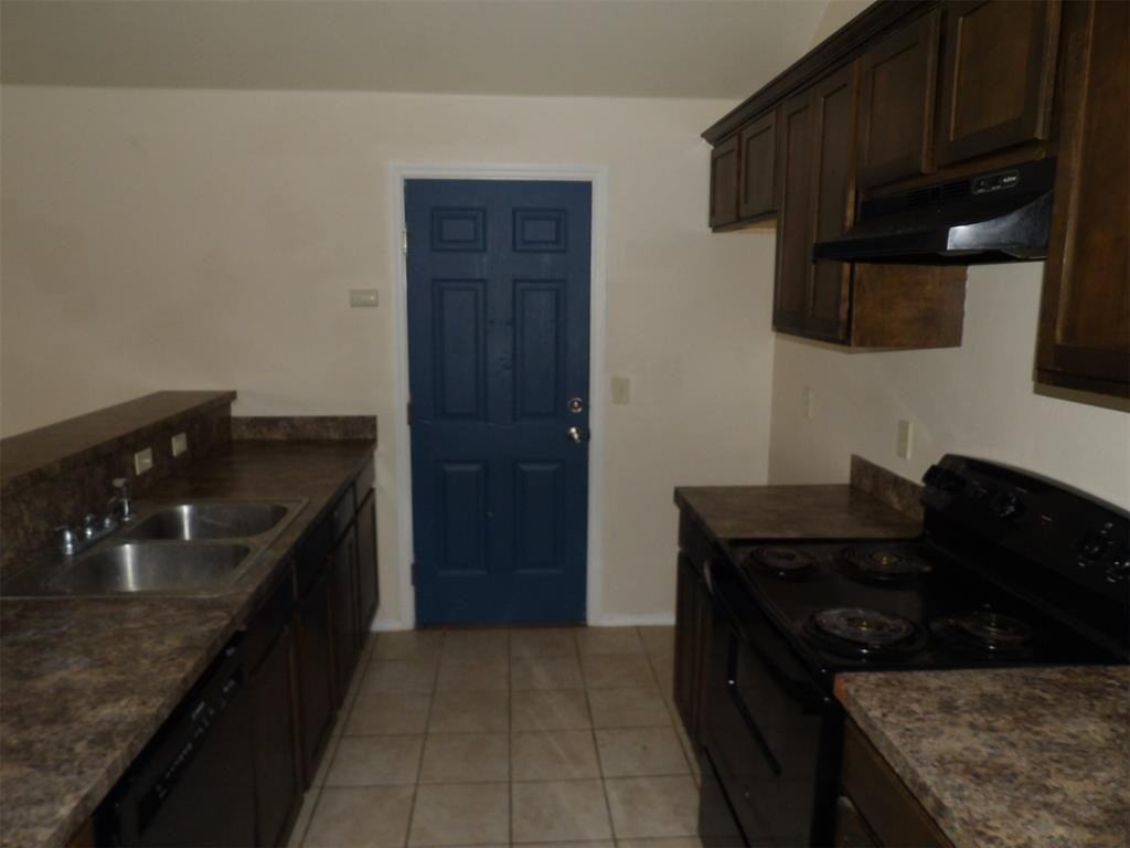 804 N Evans Ave - Photo 4 of 12