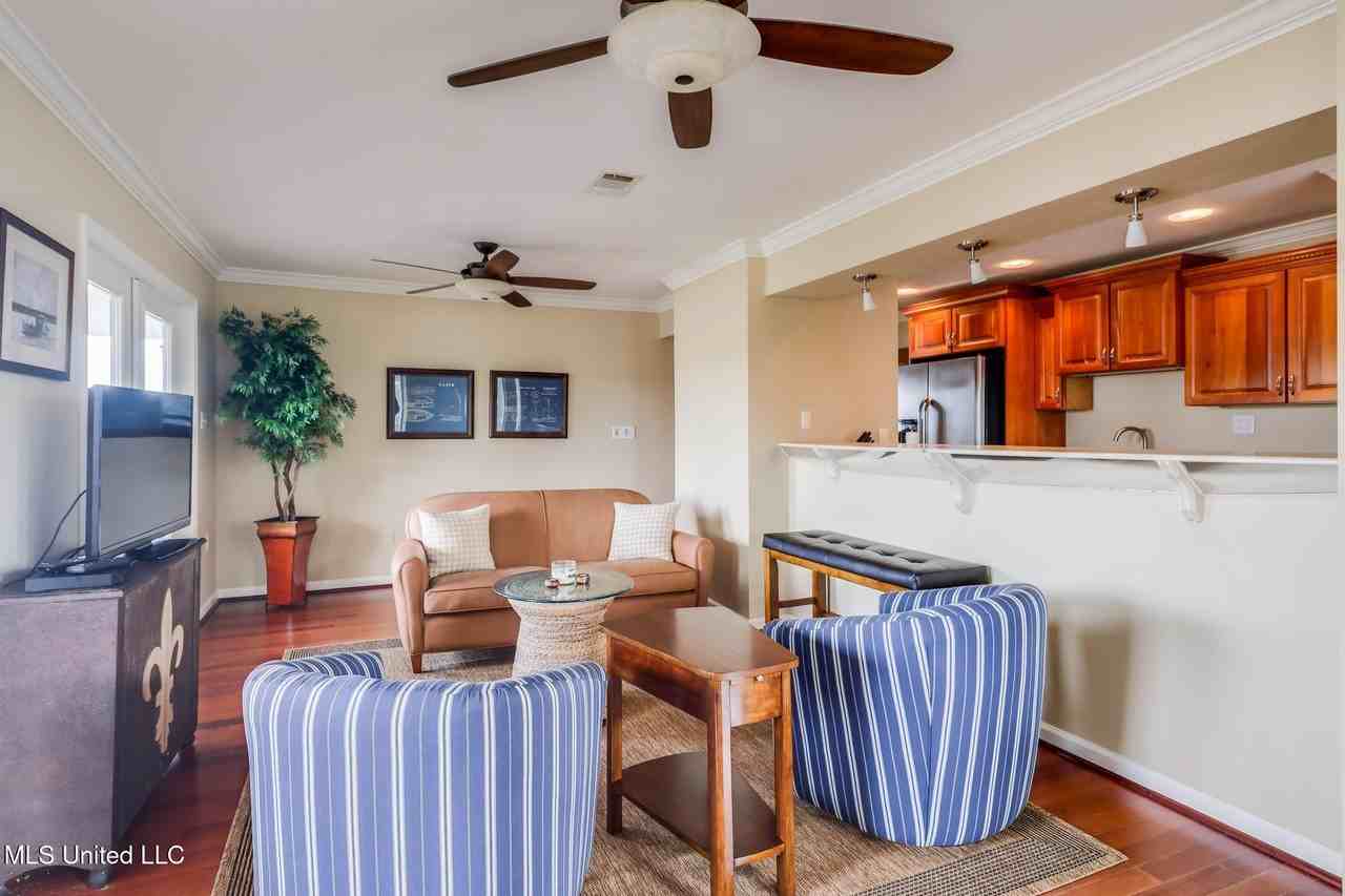 3230 Cumberland Rd - Photo 7 of 28