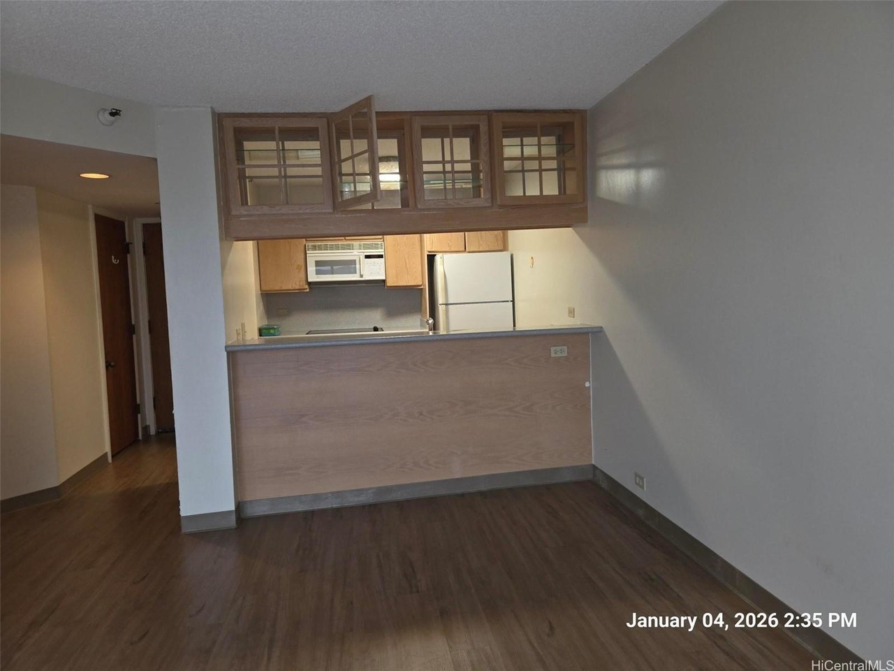 60 N Beretania St #3807 - Photo 5 of 7