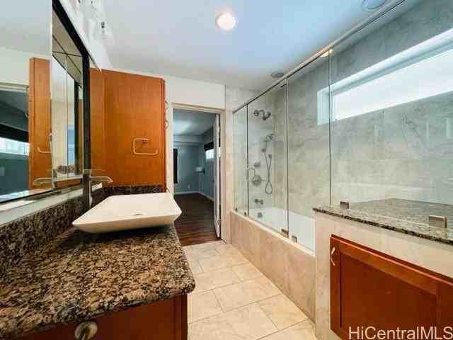 5596 Kalanianaole Hwy - Photo 4 of 11