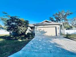 featured image of 422 Bristol Ct