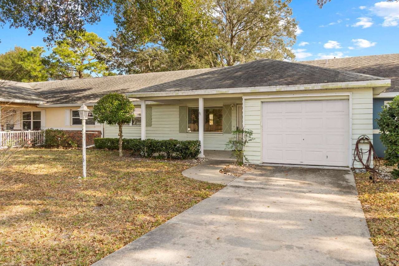 8686 Sw 97th Lane Rd - Photo 2 of 36