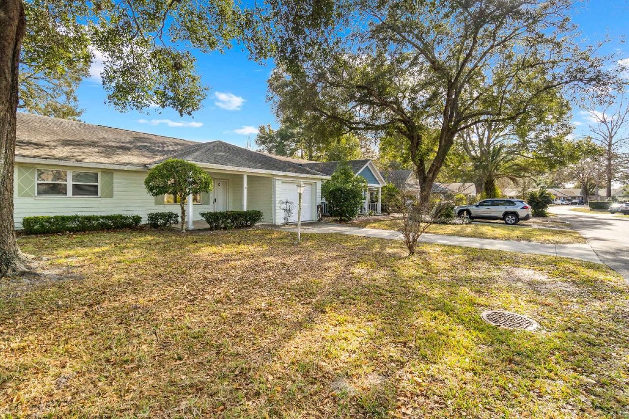 8686 Sw 97th Lane Rd - Photo 4 of 36