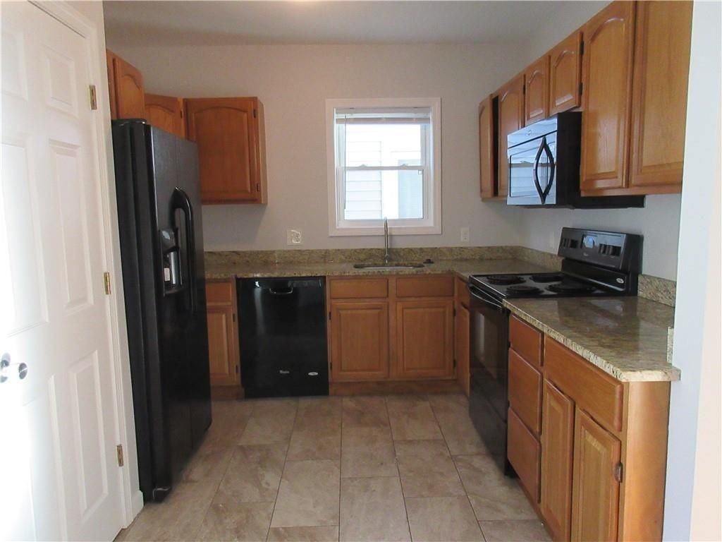 379 E School St ##3l - Photo 3 of 8