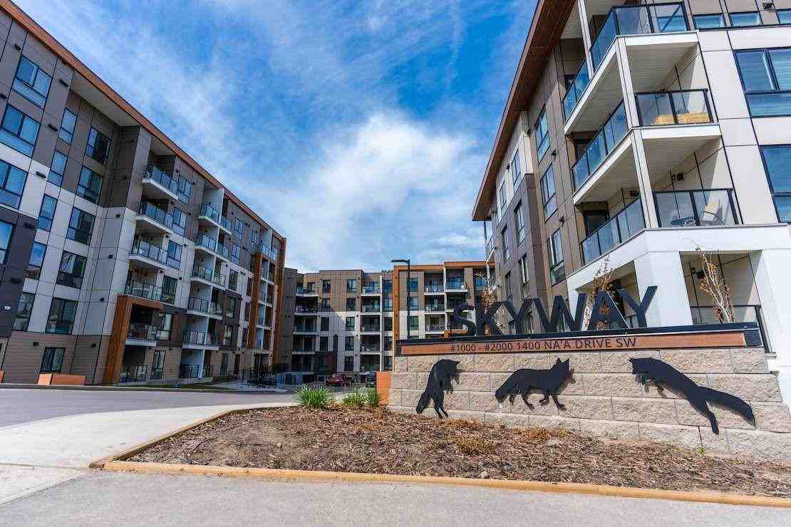 Skyway Apartments - Photo 2 of 25