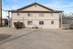 featured image of 212 W Hillside Ave #B