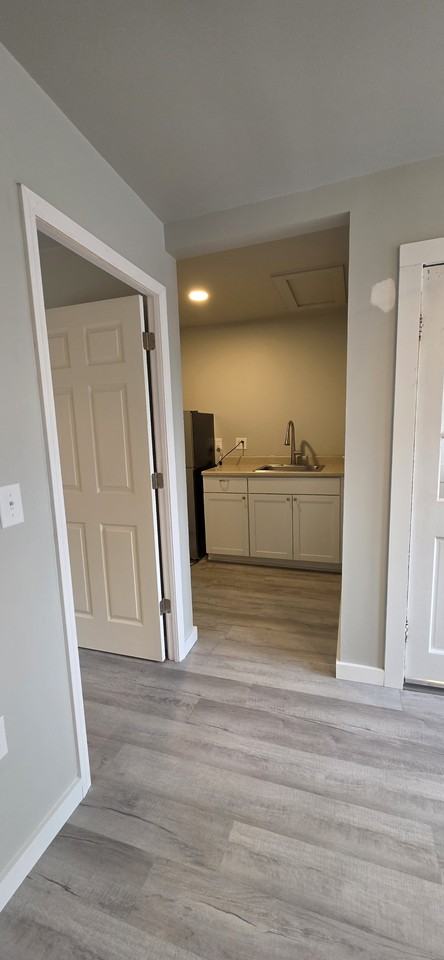 470 Mink Pl #8 - Photo 5 of 13