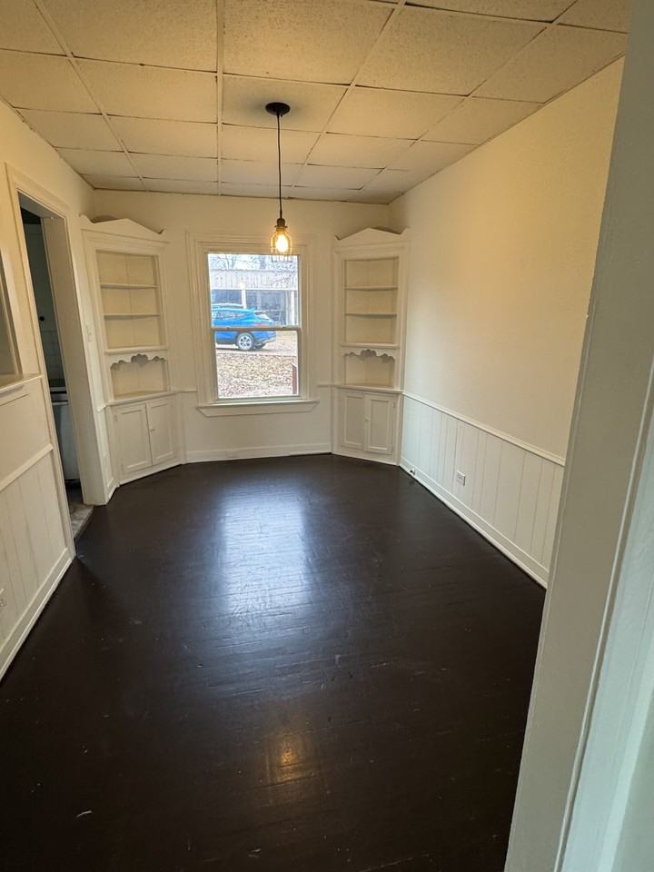 1821 Sanger Ave #B - Photo 4 of 9