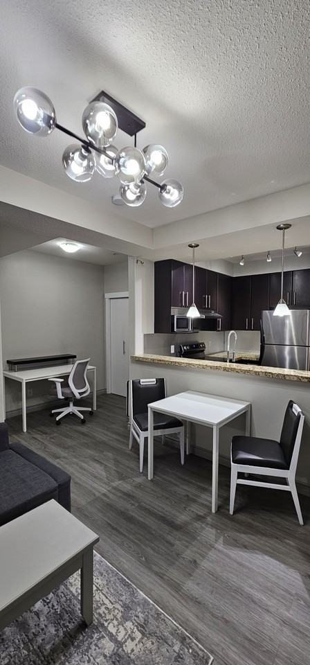 1010 Centre Avenue Northeast - Photo 5 of 14