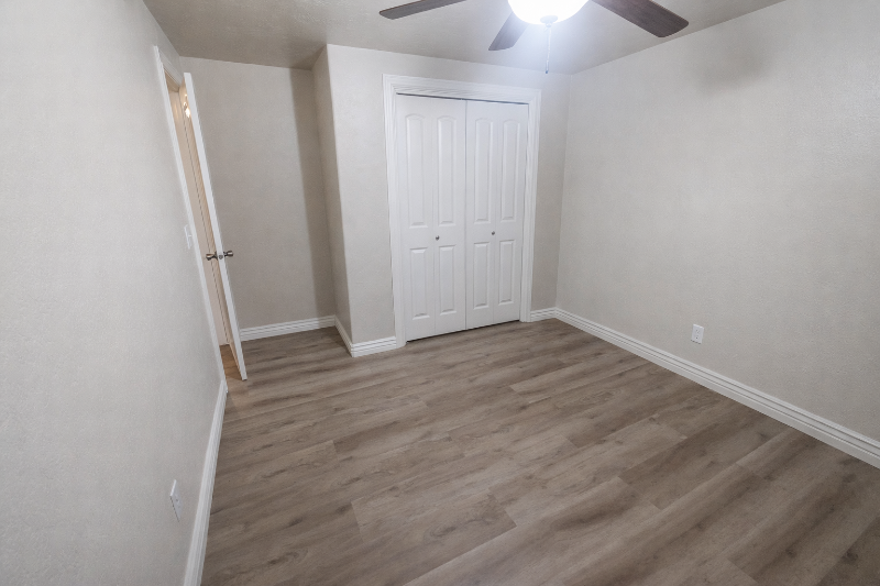 1287 Reese Dr - Photo 2 of 19