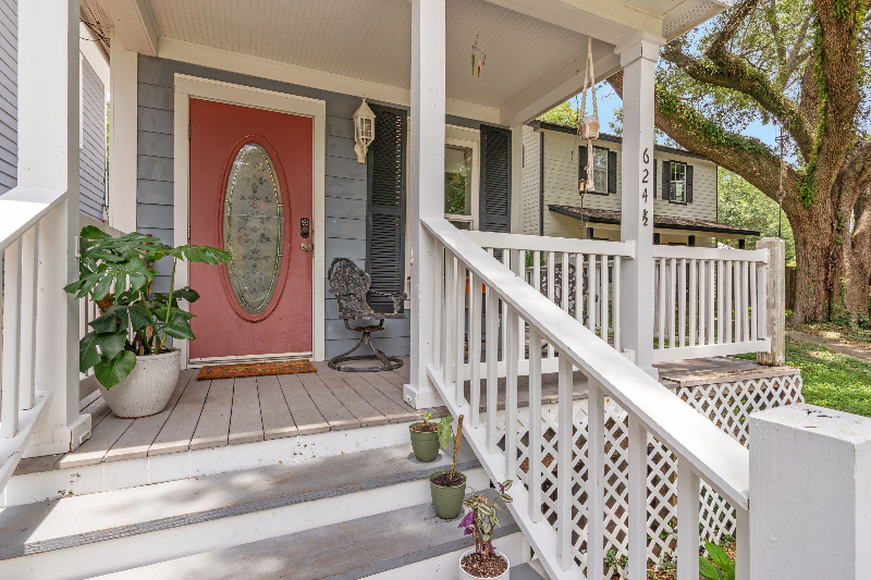 624 W 7th Ave - Photo 2 of 13