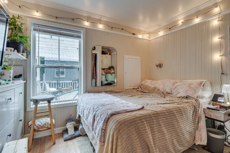 624 W 7th Ave - Photo 6 of 13