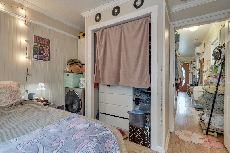 624 W 7th Ave - Photo 7 of 13