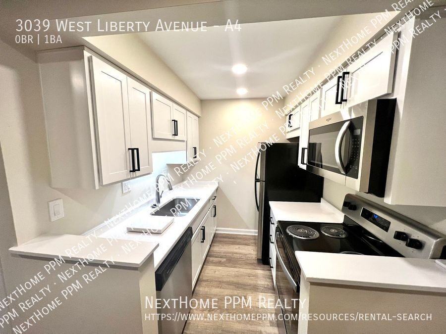 3039 W Liberty Ave #A4 - Photo 6 of 17