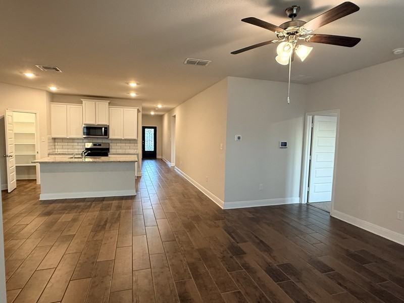 4049 Copper Riv - Photo 2 of 20