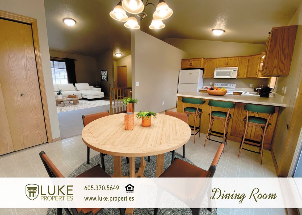 2104 S Cambridge Ave - Photo 6 of 23