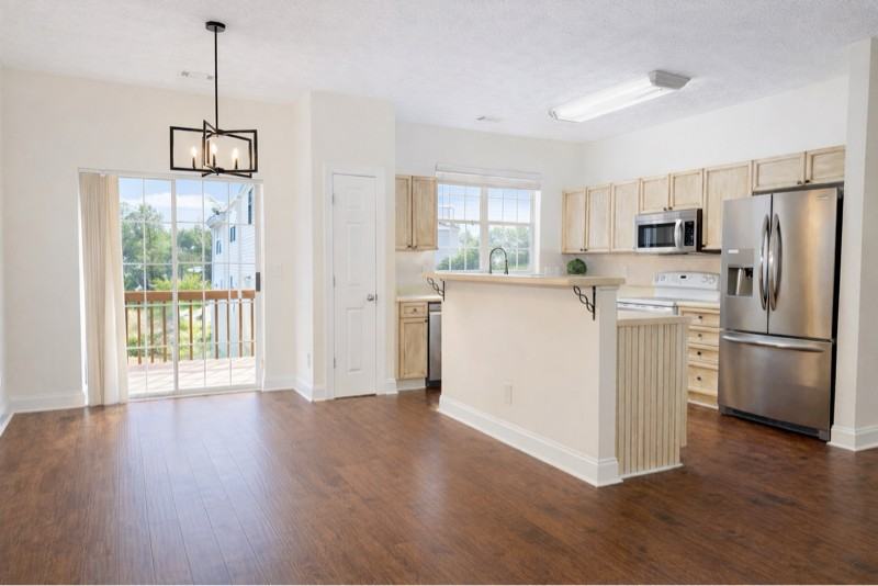 4865 Beacon Ridge Ln - Photo 2 of 19