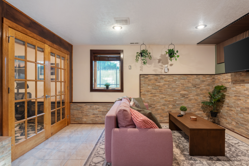 3950 Ne Garfield Ave #BS - Photo 6 of 12