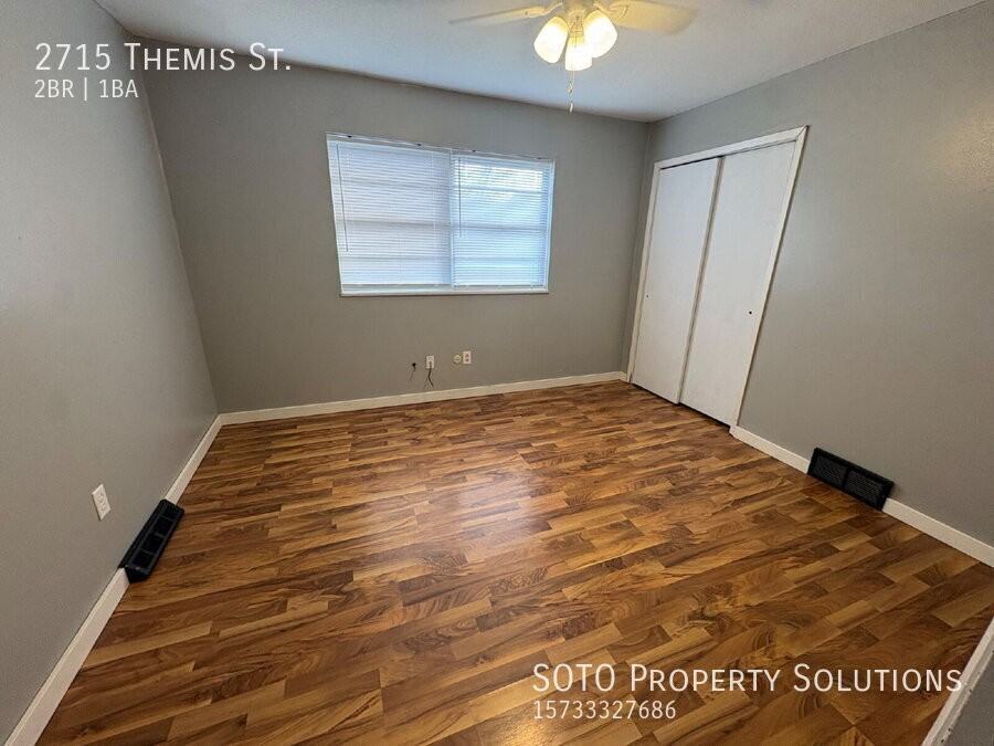 2715 Themis St - Photo 3 of 10