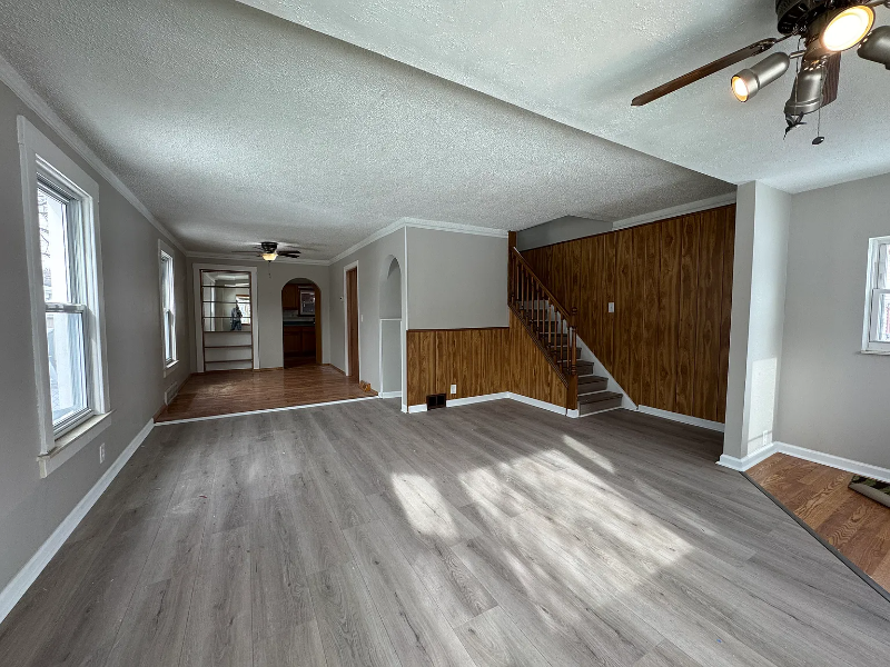 84 W Kalama Ave - Photo 4 of 16