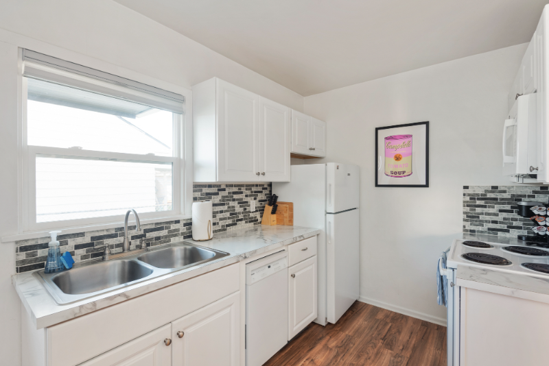 3110 E 24th St #3110 - Photo 6 of 13