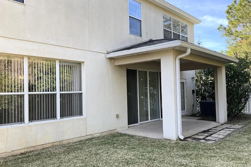 4398 Wilmont Ave - Photo 2 of 13