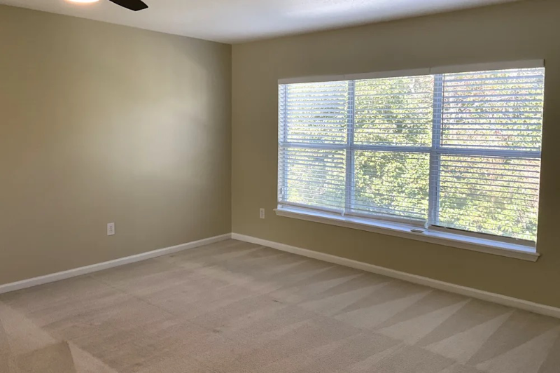 4398 Wilmont Ave - Photo 5 of 13