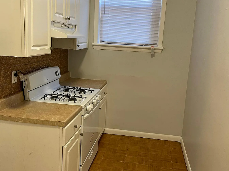 202 Ackerman Ave #202 - Photo 5 of 5