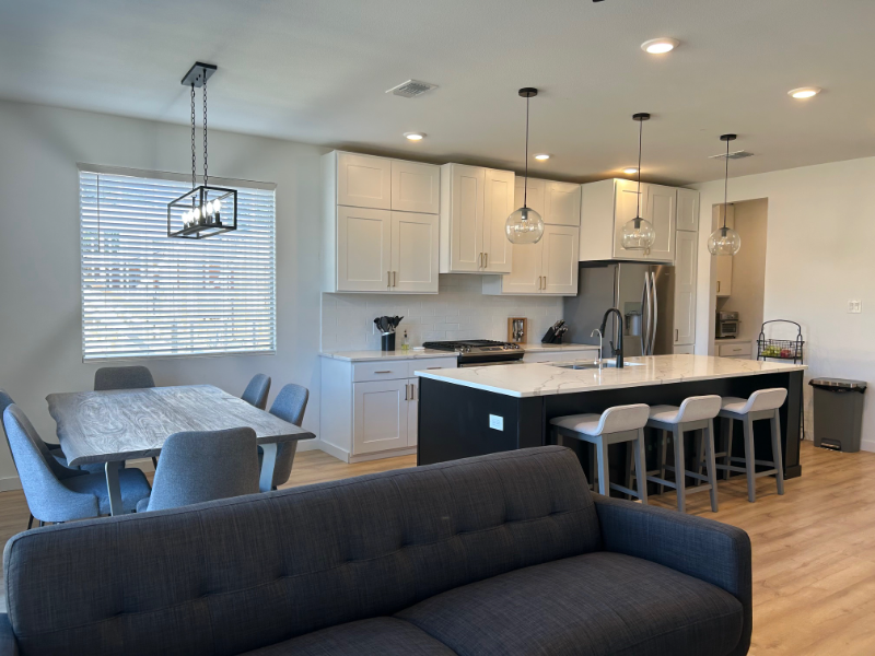 3604 28th St - Photo 7 of 9