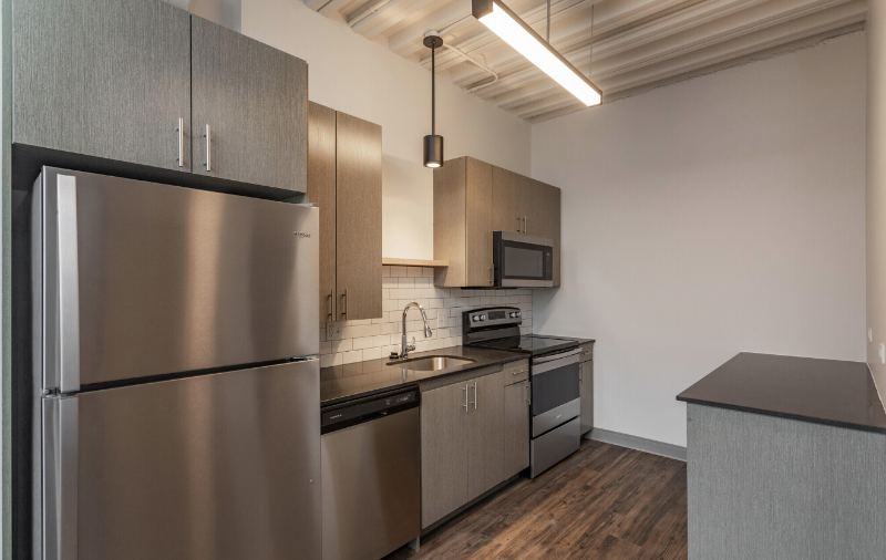 969 W Dakin St - Photo 3 of 15