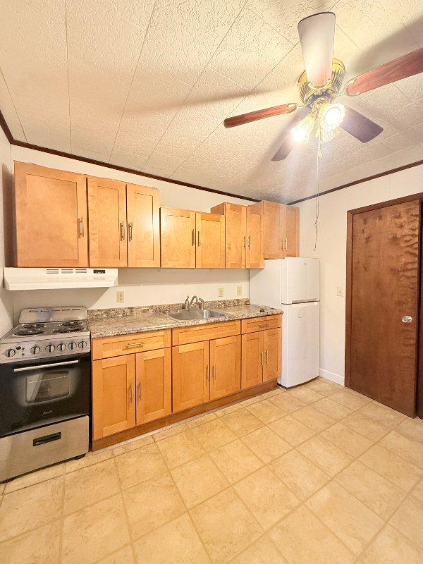 26 Rochester St #3 - Photo 3 of 20