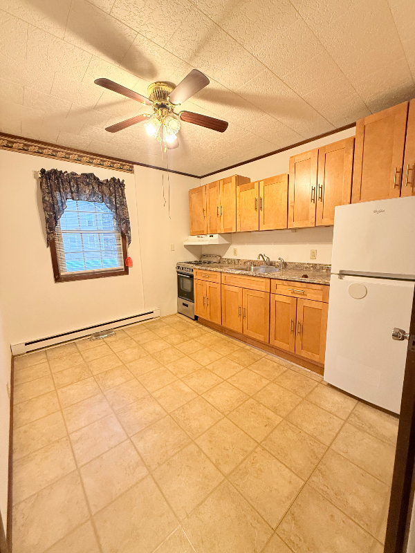 26 Rochester St #3 - Photo 7 of 20