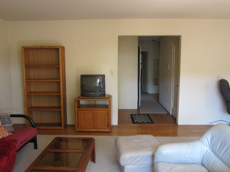 1815 Spruce St #4B2B - Photo 3 of 16