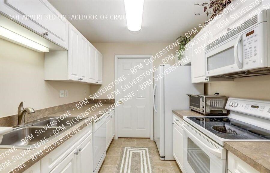 3387 Tremonte Cir S - Photo 3 of 15