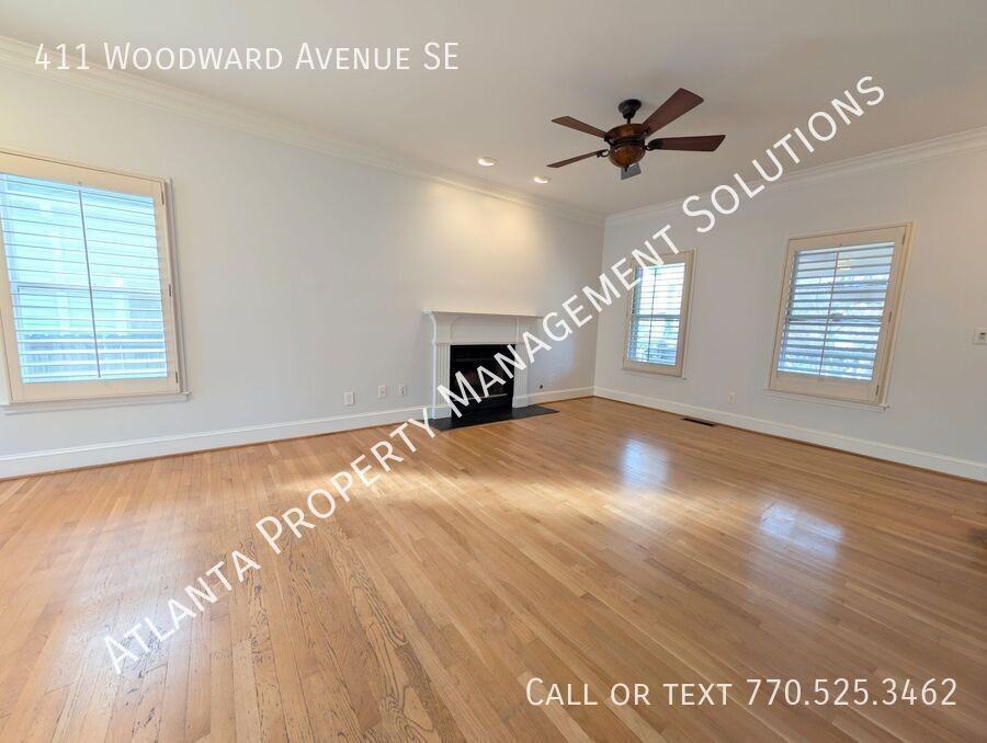 411 Woodward Ave Se - Photo 4 of 15