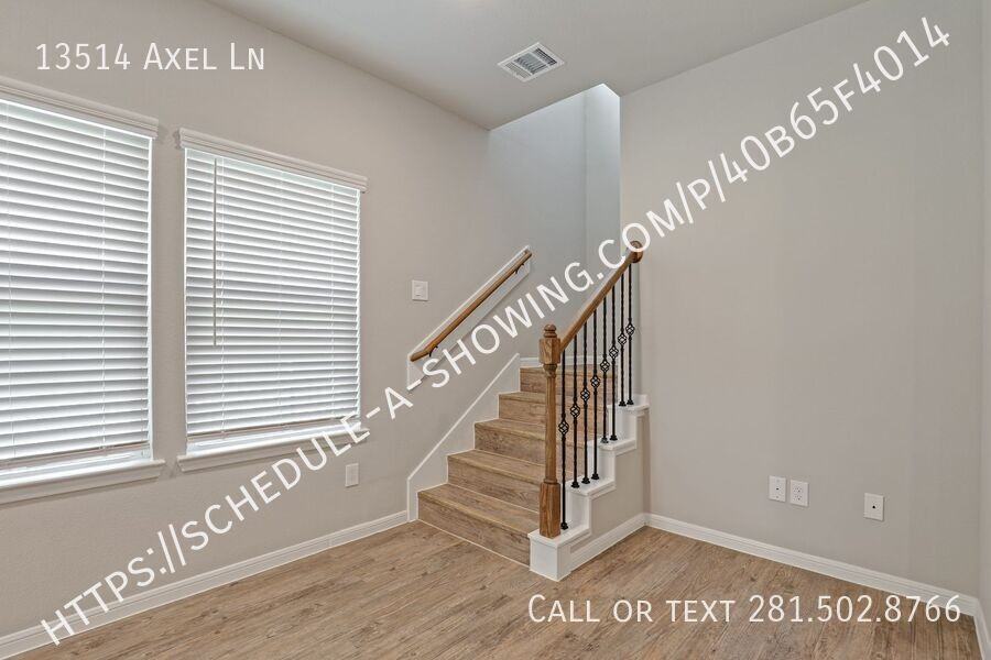 13514 Axel Ln - Photo 6 of 35