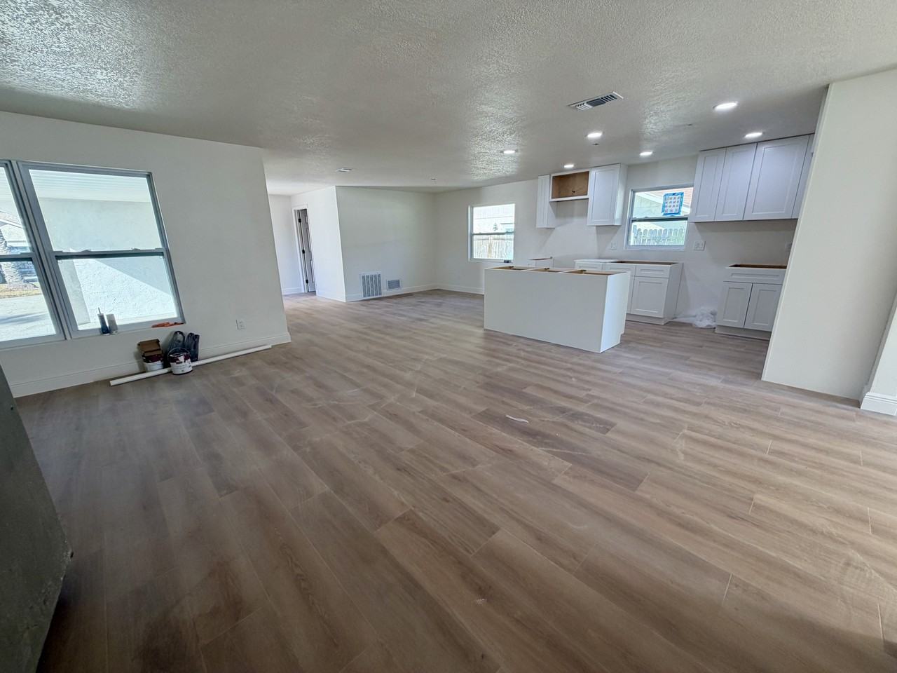 725 Merrimac Dr #1 - Photo 4 of 24