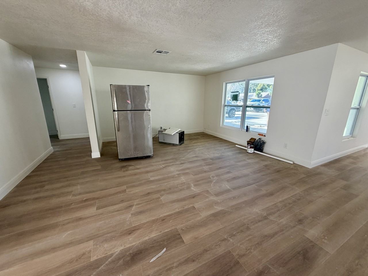 725 Merrimac Dr #1 - Photo 5 of 24