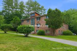 featured image of 20 Tall Pines Dr #4