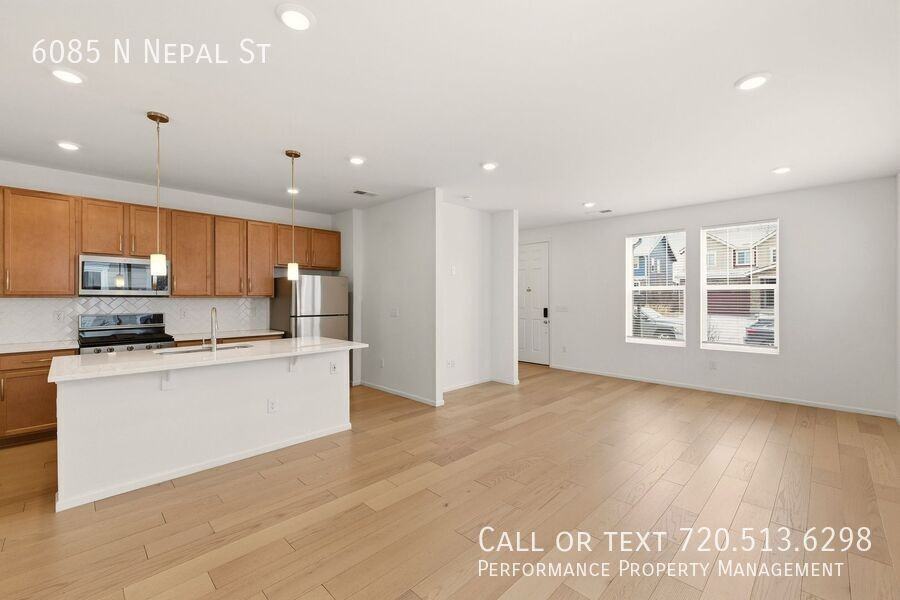 6085 N Nepal St - Photo 7 of 26