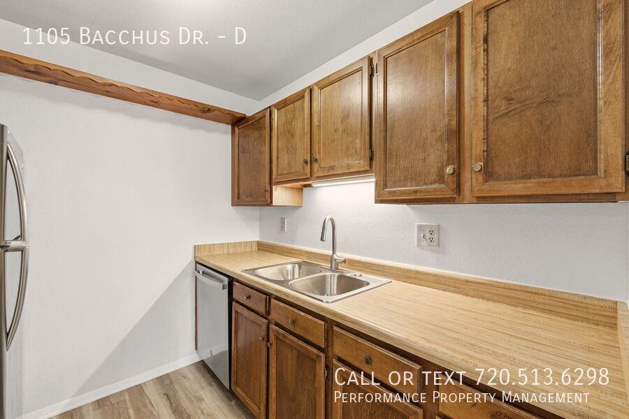 1105 Bacchus Dr #D - Photo 6 of 14