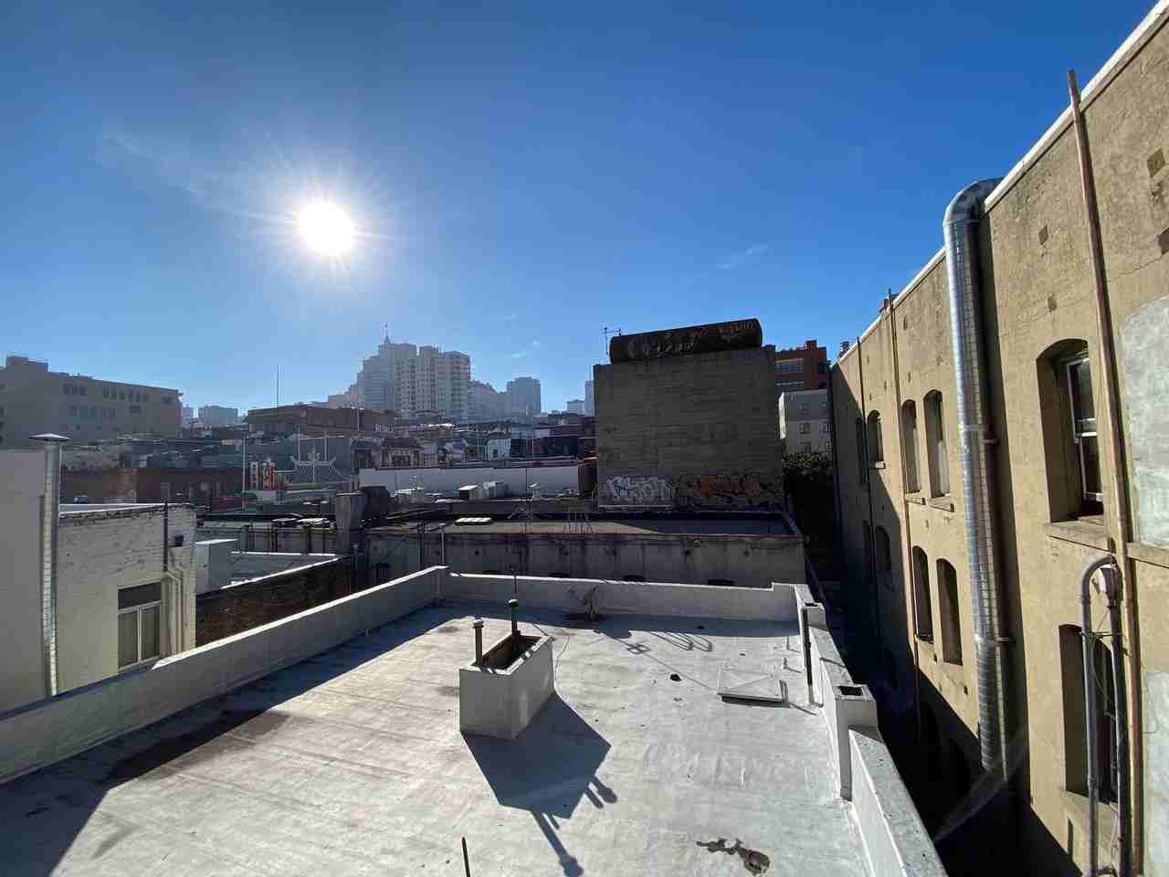 917 Kearny St #305 - Photo 5 of 8