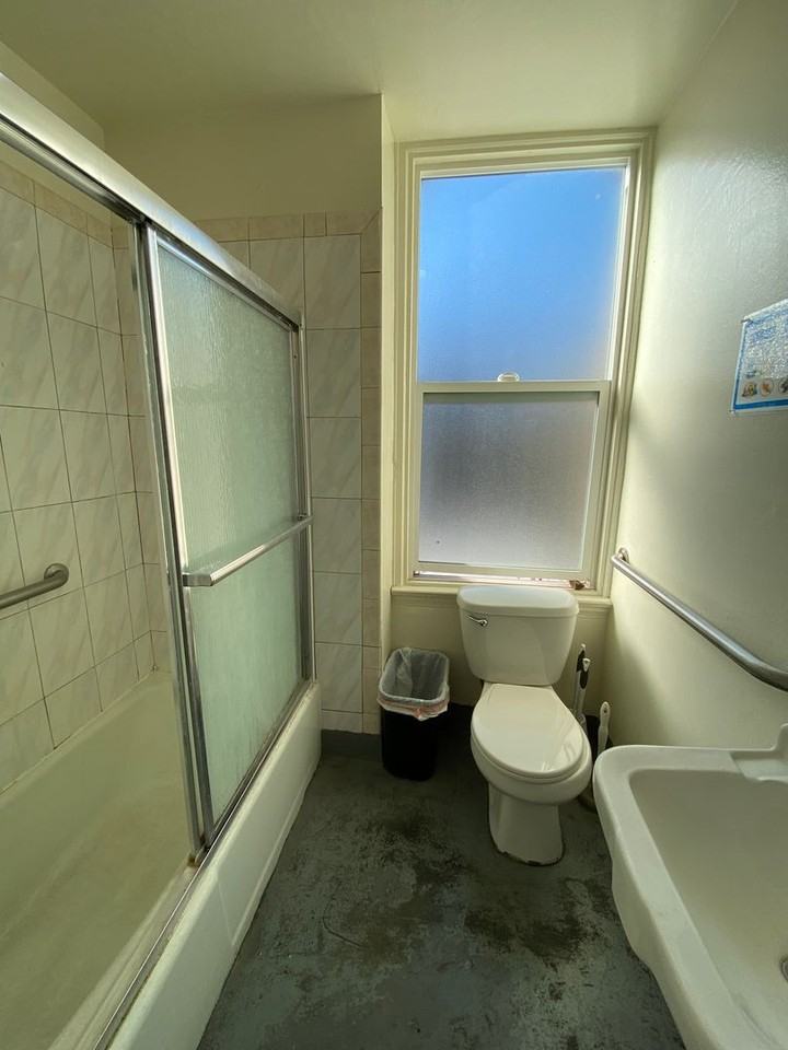 917 Kearny St #305 - Photo 7 of 8