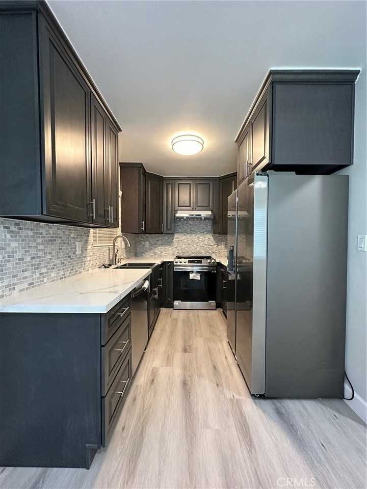 260 Linda Rosa Ave #260-6 - Photo 3 of 13