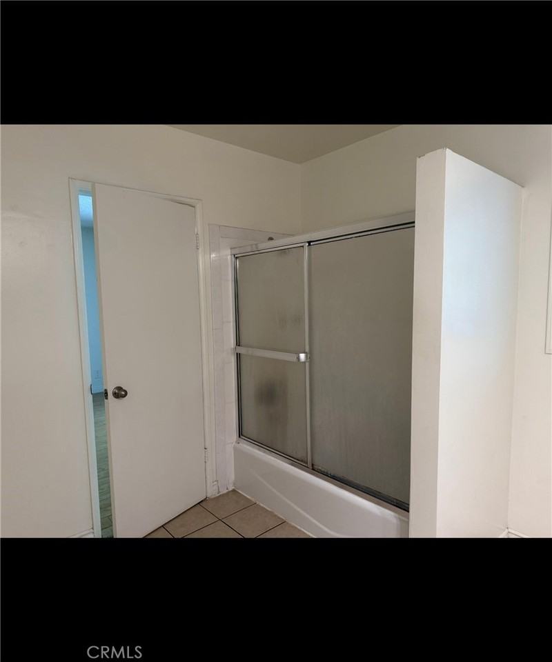 6134 Hazeltine Ave #6134-6 - Photo 2 of 11