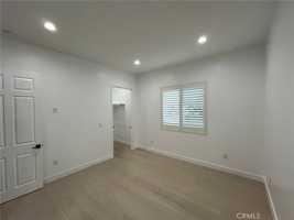 featured image of 8684 Oasis Ave #8684