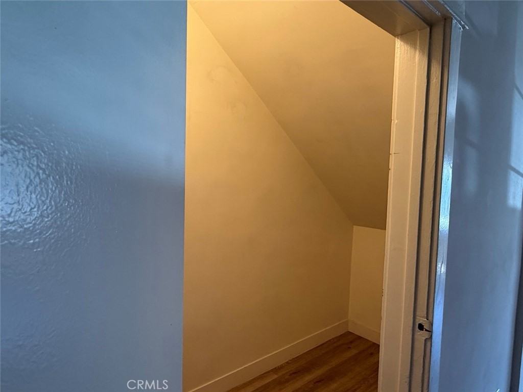 1231 S Mariposa Ave #1231 - Photo 5 of 10