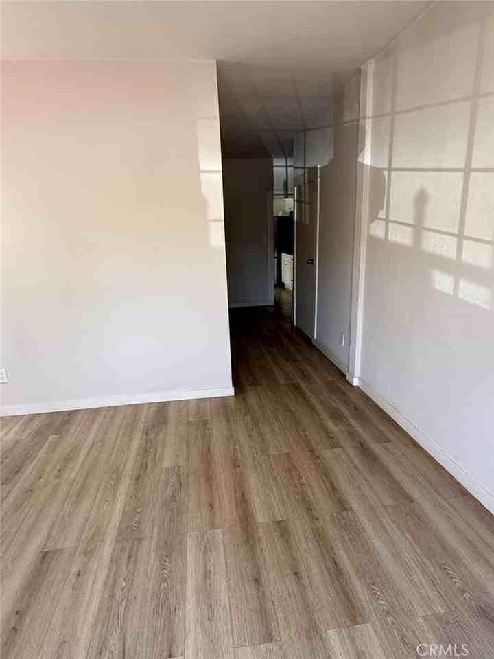 1231 S Mariposa Ave #1231 - Photo 7 of 10