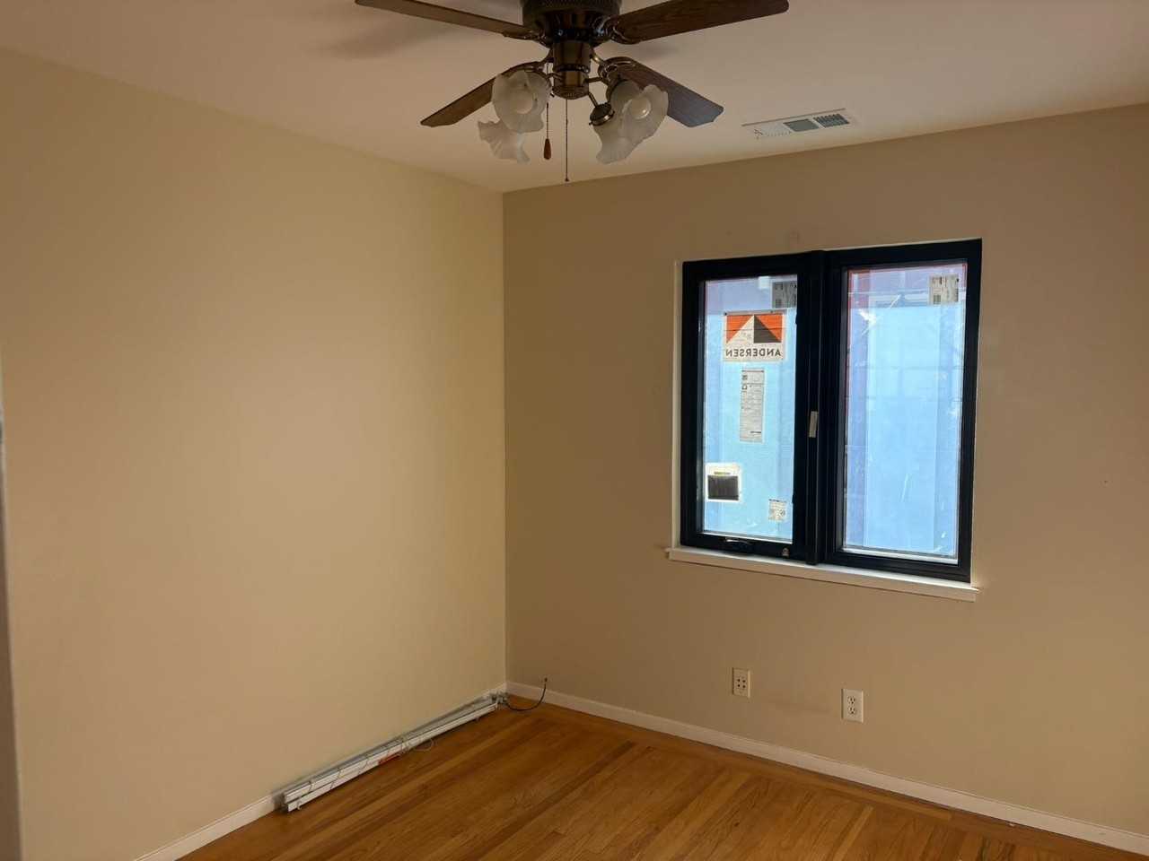 616 Manzanita Ave #616 - Photo 3 of 22